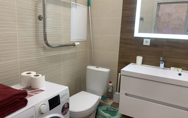 Апартаменты Первитинская 41 20