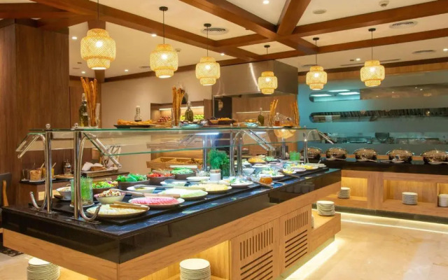 Отель Novotel Cairo El Borg