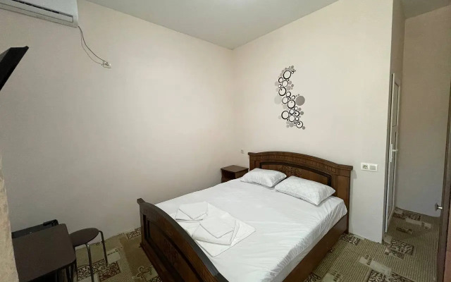 Yegoriya Guest house