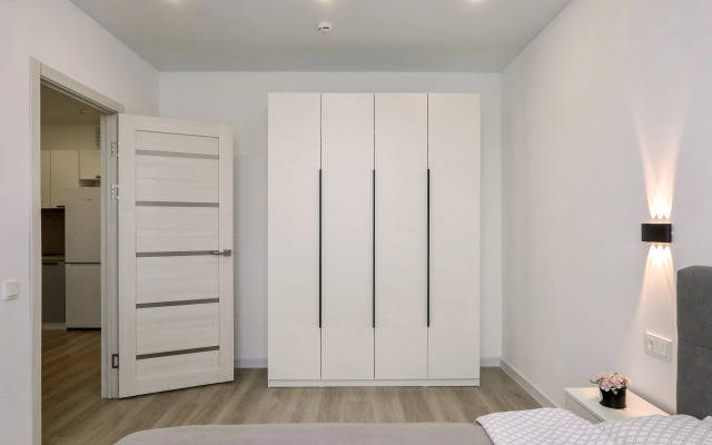 Odnokomnatnaya 50 M²  9/24 Etazh Flat