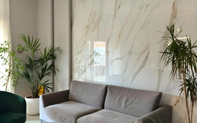 Dvuhmestniye na Vtoroy Beregovoy Linii Apartments