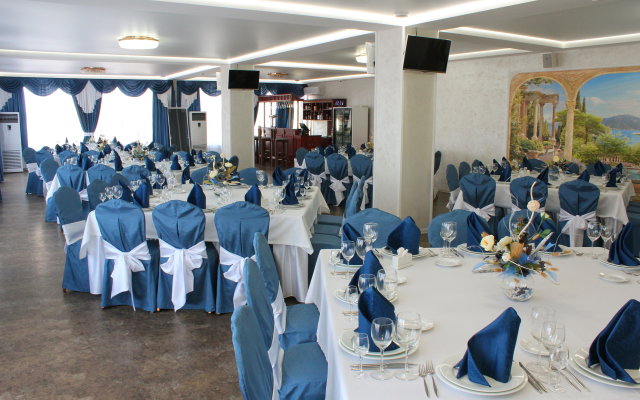 Chernyishevoy Restaurant-Hotel Complex