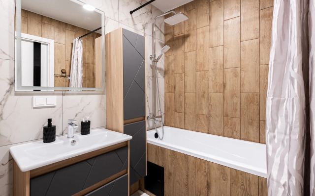 Na Romanovskoy 5 Flat