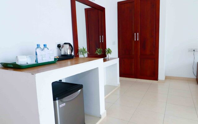 Yoho Thuruliya Lodge Hotel
