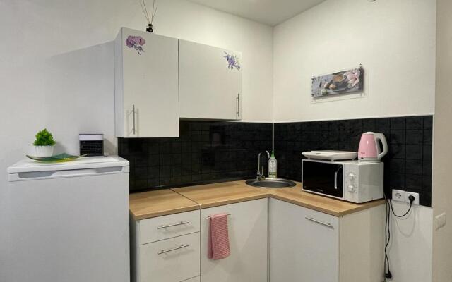 Kvartira-studiya Apartments