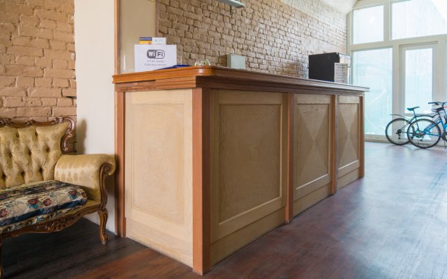 RA on Ryibinskaya 7 Guest House