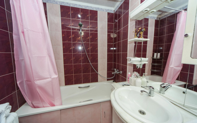 s Panoramnym vidom i Domashnim Kinoteatrom Apartments