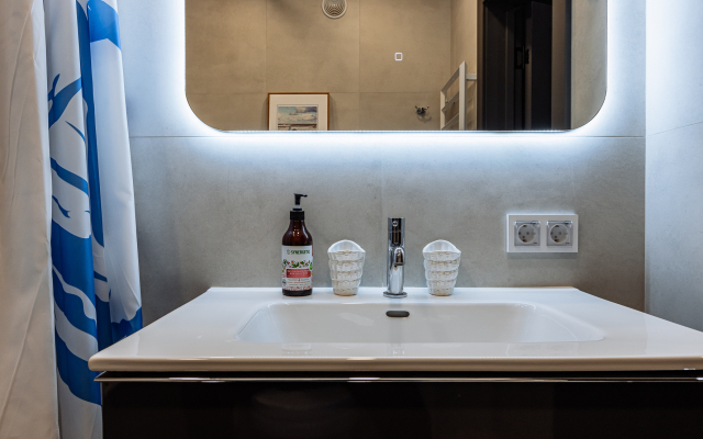 НаМореApartment's Кварира дизайнерская Двухкомнатная с выездом на косу