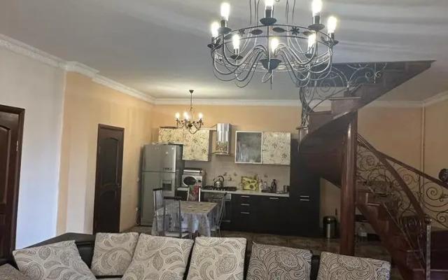 Частный Дом Дача Хазар на Мира 33