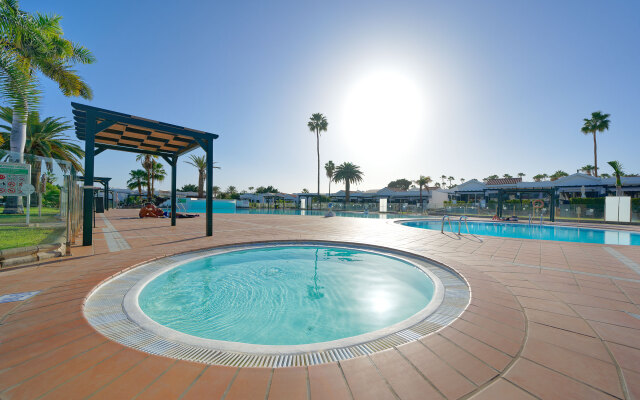 Maspalomas Lago - Canary Sunset