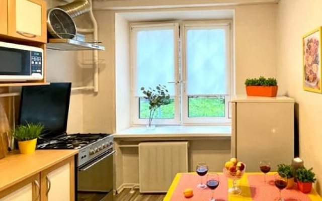 Uyutnye 2KH Apartamenty na Moskovskoy Lodging House