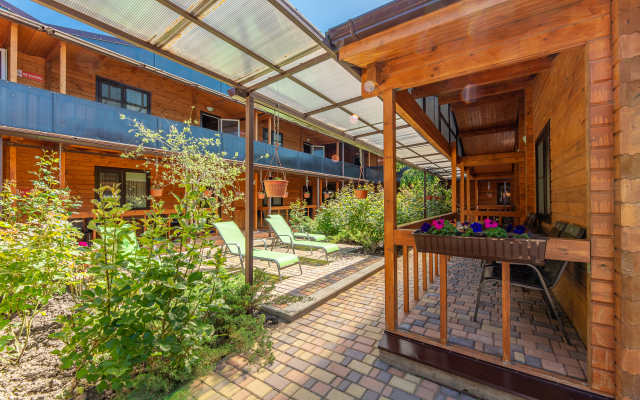 Viktoriya TWO Guest House