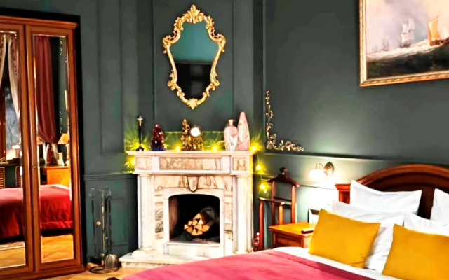 OM Apartments
