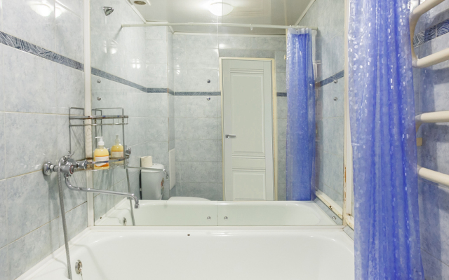 Апартаменты Шеронова 63