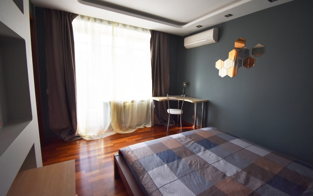 Квартира Просторная 6