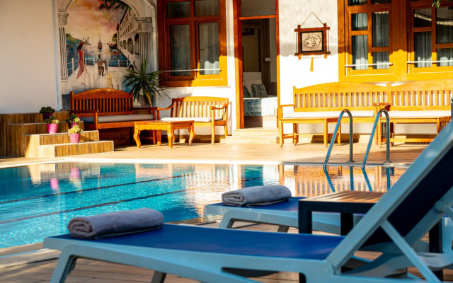 Oscar Boutique Hotel