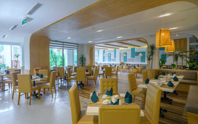 Hotel Seaesta Nha Trang