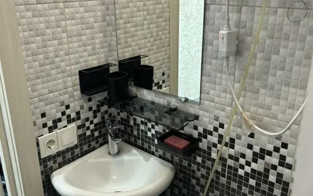 Na Zagorodnoy Ulitse 17v Flat
