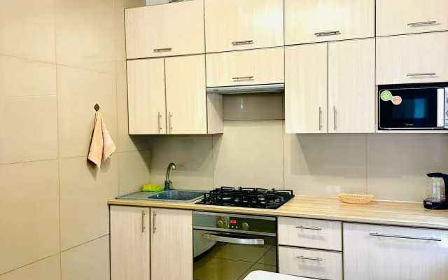 Квартира студия в самом центре с парковкой