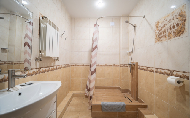 Loza Hotel
