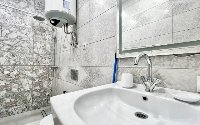 Na Naberezhnoy Pushkina, 17litb Apartment