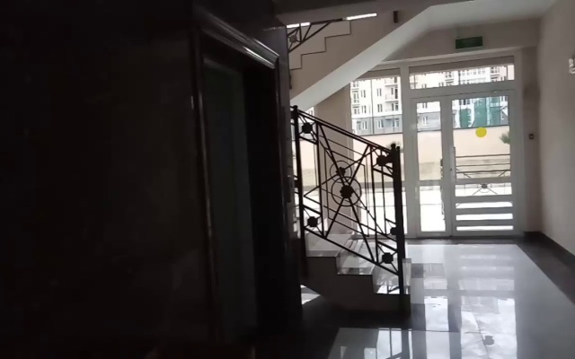 S Balkonom V Zhk Semeyny Apartments