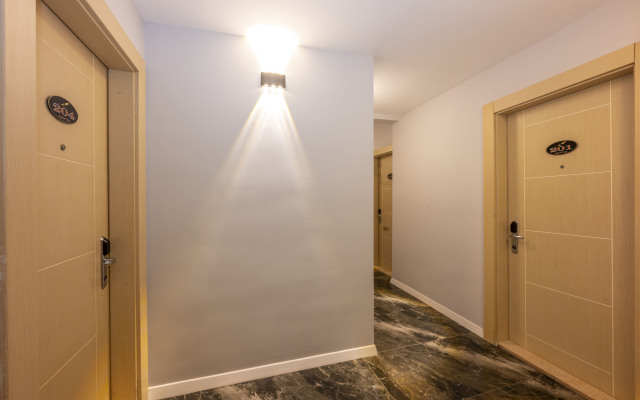 Legend Tulip Hotel