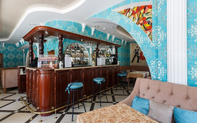 Pansionat KRAS HOTEL Hotel