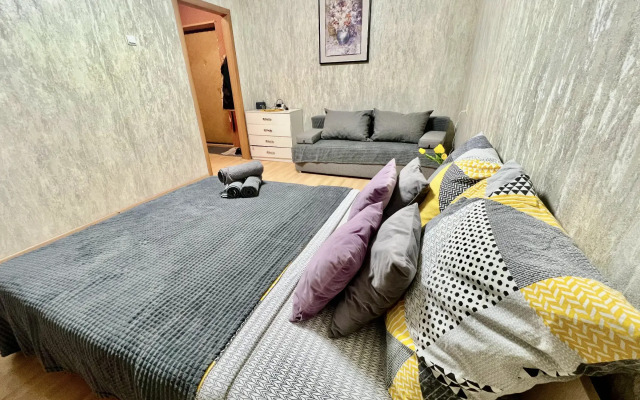 Апартаменты Гостенская 7