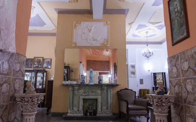 Hostal Yakelyn Mini-Hotel