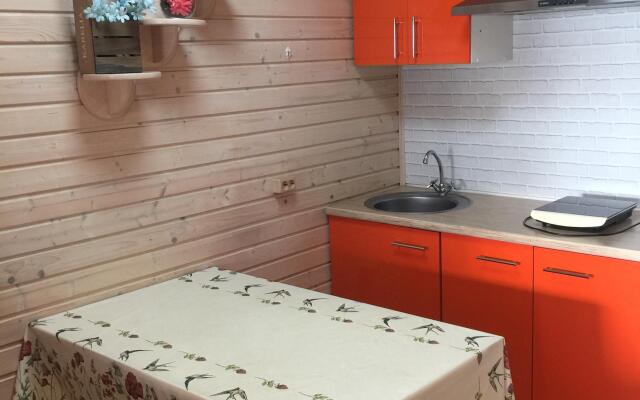 Uyutny Guest House