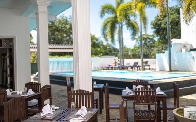 Palazzo Hikkaduwa Hotel