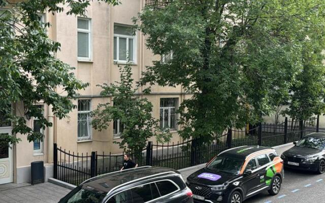 Loft Dvukhkomnatny Vozle Tsirka Nikulina Flat