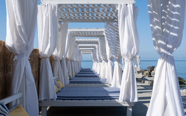 Нotel HIDENS Apart Hotel