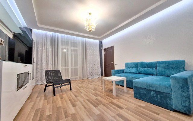 Stilnaya 3-Kom Kvartira V Tsentre Apartments
