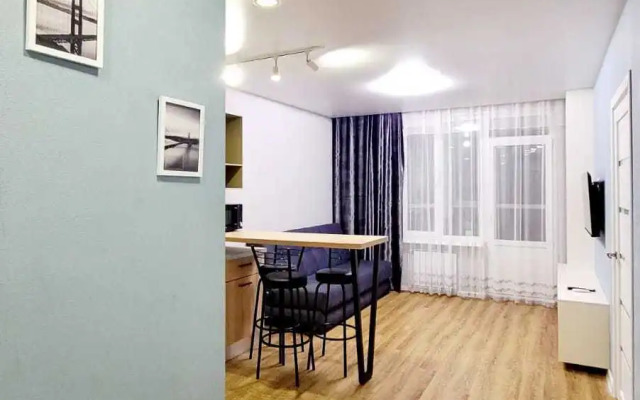 Квартира на Александра Усольцева 25