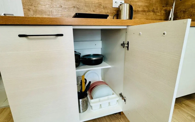 Uyutnaya v Kommunarke vblizi Metro Potapovo Flat