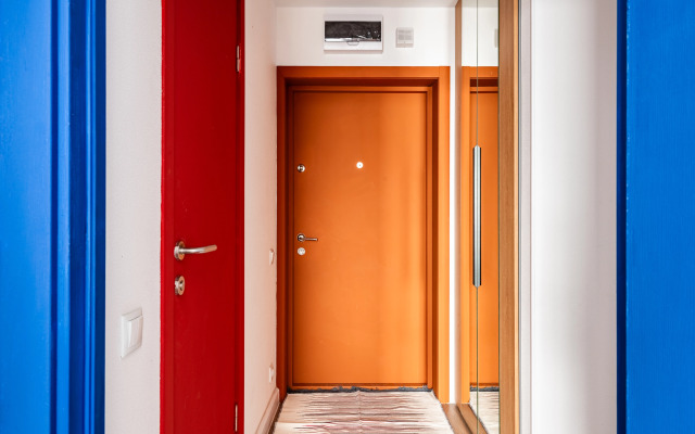 Квартира Гуашь Художника с видом на город