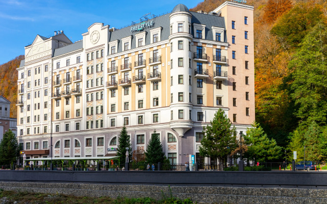 Отель Фристайл Роза Хутор