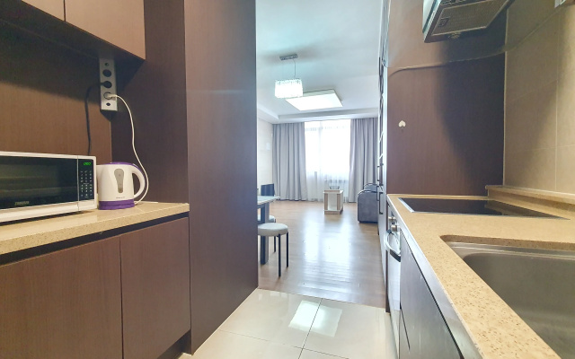 Apartamenty 14j etaz s sikarnym vidom na Mecet' Hazret Sultan