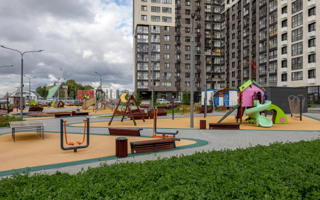 Квартира Уютная 2х комнатная у метро Нагорная