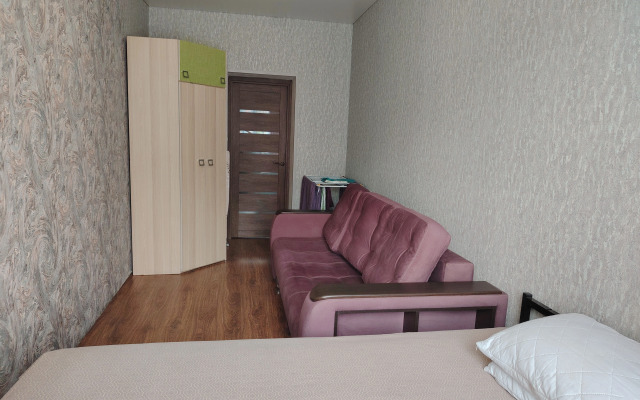 Квартира Трехкомнатная на Коммунистическом 35