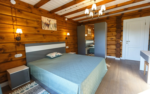 Частный дом Дом Пасечника