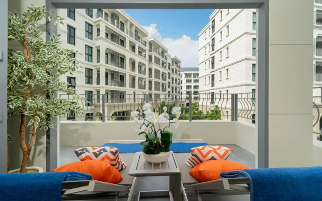 Apartments Title Legendary with a large terrace 308