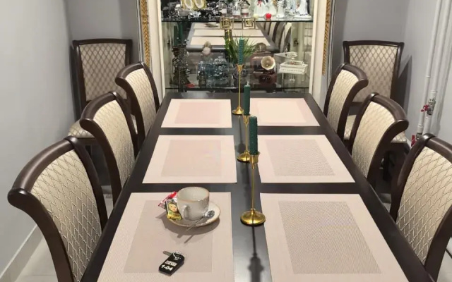 Отель Белая Ворона