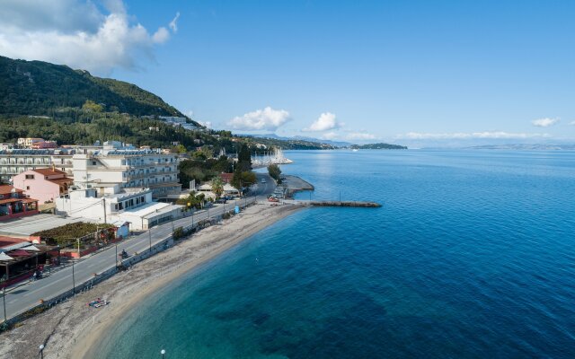 Отель Bella Vista Beach Hotel And Studios- Corfu Benitses