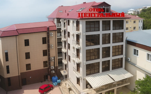 Tsentralny Hotel