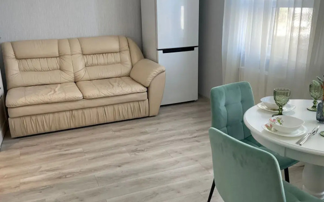 Komfort V Tikhom Tsentre Flat