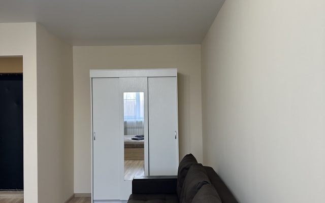 Na Ulitse Schapova 12 Flat