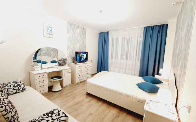 Апартаменты Отличная квартира с видом на город